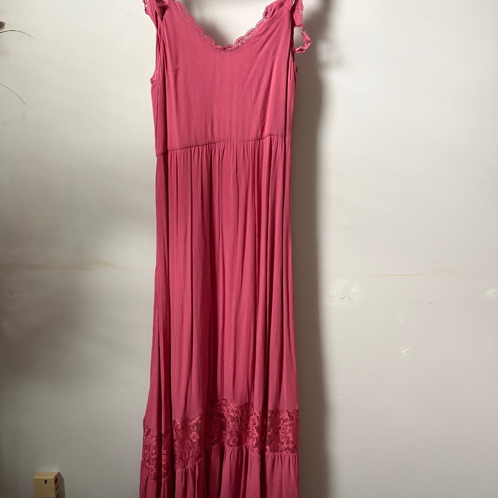 Pink dress
